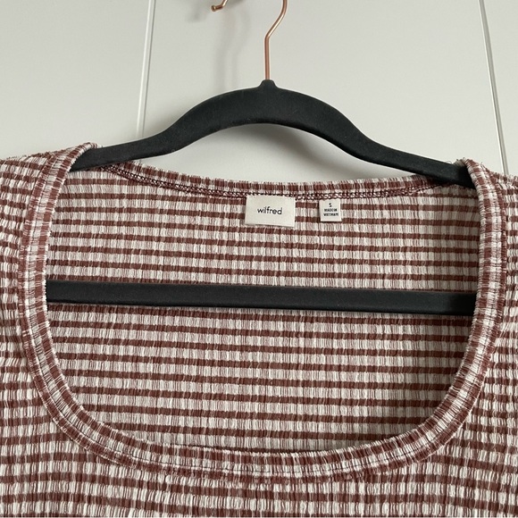 Aritzia Wilfred Yacht T-Shirt - Picture 6 of 6